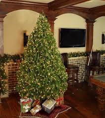 Hardwood Holiday Flooring Tips: Setting up the fresh Christmas tree